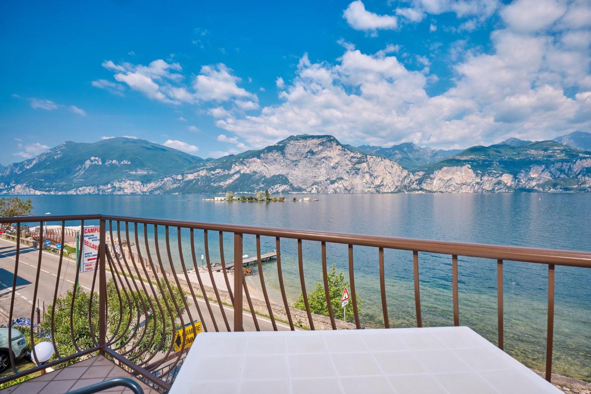 Locanda Bellavista Food&Rooms Мальчезине Экстерьер фото